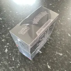 Pokemon TCG Elite Trainer Box Mega Evolution Pitch Black - Image 4