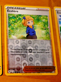 POKEMON POING DE FUSION FRANCAISE CARD REVERSE HOLO CARTE 239/264 FR NM 2021 - Image 1