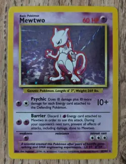 Pokemon TCG Mewtwo Holo Card 010/102 Base Set. WOTC 1999-2000 Near Mint - Image 1