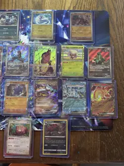Pokemon Korean Card Lot, 25 Cards Total. 5 Pokeball, 20 Rare+ - Image 4