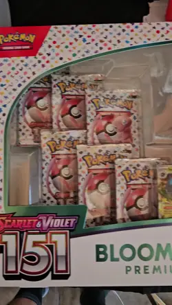 Pokemon TCG Scarlet & Violet 151 Blooming Waters Premium Collection Box Sealed - Image 2