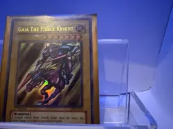 Gaia The Fierce Knight LOB-E004 The Legend of Blue Eyes White Dragon-1st Edition - Image 4