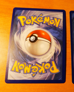 POKEMON POING DE FUSION FRANCAISE CARD HOLO CARTE AMPHINOBI 073/264 FR MINT 2021 - Image 2