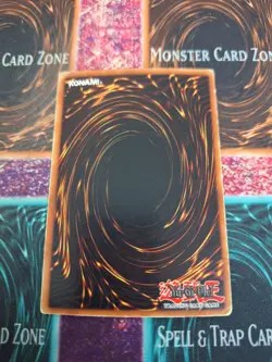 Yugioh Dark Magician SDY-006 Ultra Rare Unlimited Moderately Played - Image 5
