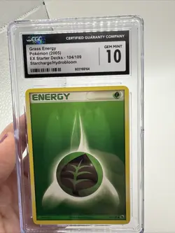 CGC 10 Grass Energy 2005 EX STARTER Starcharge/hydrobloom Pokemon Card #104/109 - Image 1