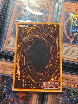 Yu-Gi-Oh TCG: Prismatic Secret Rare Red-Eyes Black Metal Dragon FMR-001 - Image 4