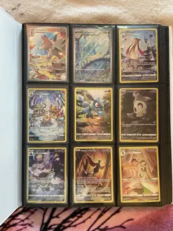 Pokemon TCG Black Bolt Binder w/ 22 Cards included - Image 1