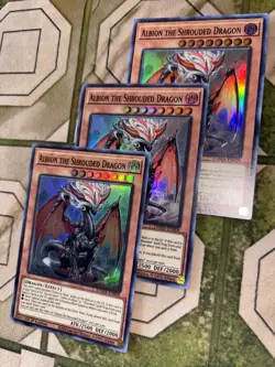 YuGiOh ALBION THE SHROUDED DRAGON Super Rare Play Set DAMA-EN008 - Image 2