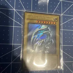Yu-Gi-Oh! TCG Card Vintage Blue Eyes White Dragon Holographic Sdk-001 - Image 2