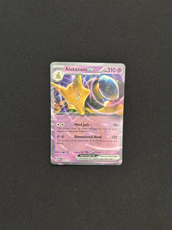 Alakazam ex 065/165 NM+ Double Rare - Scarlet &Violet: 151 - Pokemon TCG 2023 - Image 1