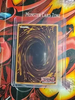 Blue-Eyes White Dragon CT14-EN002 Secret Rare Limited Edition Yugioh TCG Card NM - Image 4