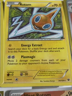 9 Pokemon Card Lot Including Reverse Holos , Holo and Non Holo Rare Cards - Image 4