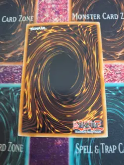 Yugioh Blue-Eyes White Dragon LC01-EN004 Ultra Rare Limited Near Mint - Image 3