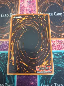 Yugioh Dark Magician SDY-006 Ultra Rare Unlimited Moderately Played b2/ - Image 5