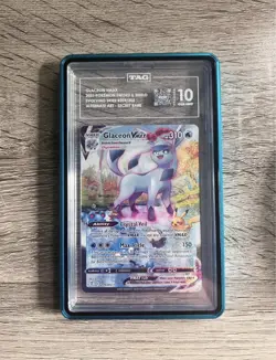 Pokemon TCG Glaceon VMAX Evolving Skies Holo Card 209/203 Secret Rare TAG 10 - Image 1