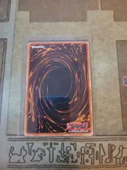 YUGIOH SEVEN TOOLS OF THE BANDIT MRD-EN129 ULTRA UNLIMITED ED NM 1996 - Image 2