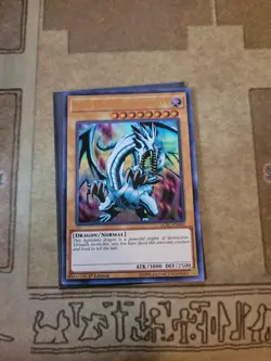 YUGIOH BLUE-EYES WHITE DRAGON LCKC-EN001 ULTRA 1ST ED NM VER. 1 - Image 2