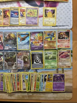 Vintage Pokemon Card Lot Holo Etc MP-Damaged Iris Rayquaza Gengar 575+ - Image 2