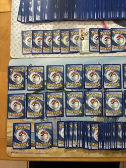 Vintage Pokemon Card Lot Holo Etc MP-Damaged Iris Rayquaza Gengar 575+ - Image 5