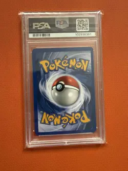 2000 POKEMON NEO GENESIS 1ST EDITION #16 TOGETIC-HOLO PSA 8 - Image 2