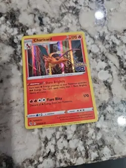 2022 Pokemon TCG Charizard Pokemon GO 010/078 Holo Rare - Image 1