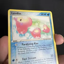 Luvdisc 14/17 POP Series 2 Promo Pokemon Card Non-Holo Small crease - Image 3