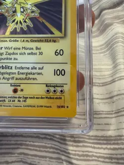 1999 Pokemon German 1st Edition Base Set Zapdos Holo Card 16/102 CGC 9 Mint - Image 5