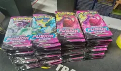 QTY 100 Pokemon TCG Sword & Shield Fusion Strike Booster Packs SEALED - Image 1