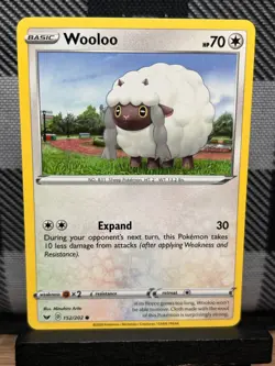 Pokemon TCG: Wooloo 152/202, Sword & Shield Base Set - Image 1