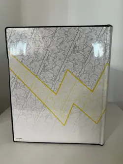 2021 Pokemon 25th Anniversary Jumbo Card Binder - Holds 30 Cards - NM - Image 2