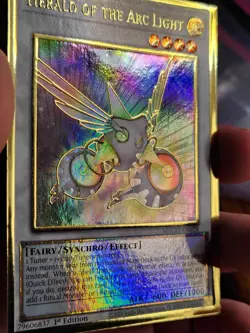 Yugioh Herald Of The Arc Light MAGO-EN028 Gold Rare 1st Edition NM - Image 3
