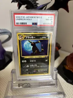 PSA 8 Umbreon Holo Pokemon Card Neo Japanese #197 Rare - Image 1