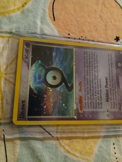 Unown G/28 HOLO Rare Pokemon TCG Unseen Forces NEAR MINT - Image 3