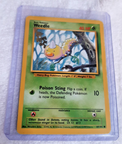 Weedle 69/102 Pokemon Base Set Common TCG Trading Card Game - Image 1