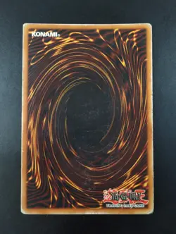 YUGIOH 2003 | DARK MAGICIAN | SDY-G005 | OLD PRINT GERMAN | GOOD (HEAVY PLAYED) - Image 2