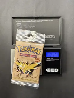 Sealed Pokemon Fossil Booster Pack Zapdos 1999 WOTC 21.74g HEAVY Long Crimp - Image 1