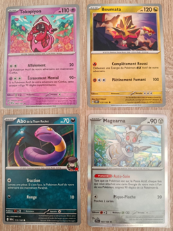 Lot De 4 Cartes Pokemon, dont 1 Holo et 1 Argentee - Image 1