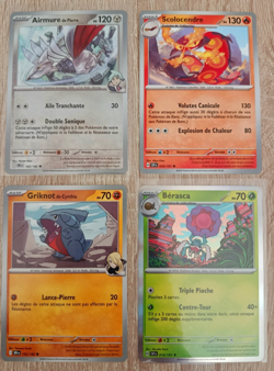 Lot De 4 Cartes Pokemon, dont 1 Holo et 1 Argentee - Image 1