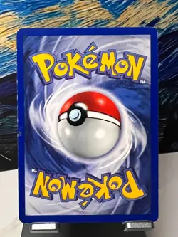1999 Pokemon Base Set 1st Edition Hitmonchan Shadowless Holo 007/102 - Image 3