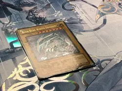 SDK-E001 Blue-Eyes White Dragon Ultra Rare UNL Ed Heavily Played! YuGiOh TCG - Image 2