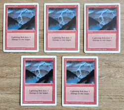 MTG - Revised 3rd Edition - 5x Lighting Bolt. Cards Are NM/M and Really Nice. - Image 1