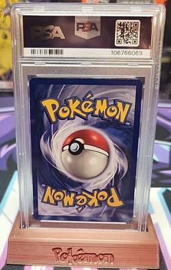 1999 Pokemon Jungle #8 Pidgeot-Holo 1st Edition PSA 8 - Image 2