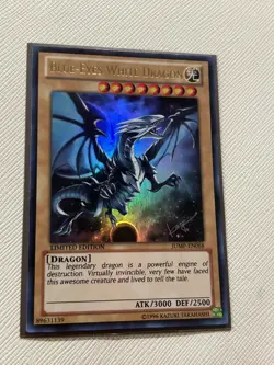 Yugioh Blue Eyes White Dragon JUMP-EN068 Limited Edition - Image 3