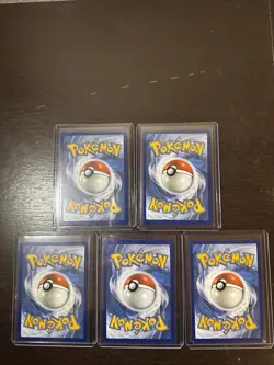 Pokemon TCG Lot of 5 Cards - Celebrations Mix - Moltres SWSH284 - NM/M - Image 2