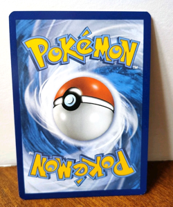 POKEMON VAPOREON 18/68 REVERSE HOLO RARE HIDDEN FATES NM NEAR MINT - Image 2