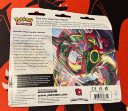 Pokemon Sword & Shield Evolving Skies 3 Pack Blister Umbreon Holo Sealed - Image 2