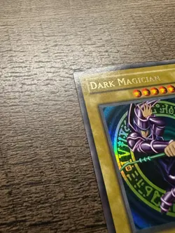 YuGiOh - DARK MAGICIAN SDY-006 - ULTRA RARE UNLIMITED - MP - Image 2