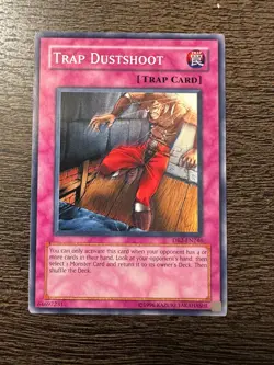 Yu-Gi-Oh! TCG Trap Dustshoot DB2-EN246 Dark Beginning 2 Unlimited Common LP - Image 1