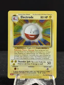 Electrode 11/34 - Pokemon Trading Card Game Classic Collection #30 - Image 2