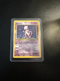 1995 Pokemon TCG Mewtwo Ungraded Card in Great Condition - Image 3